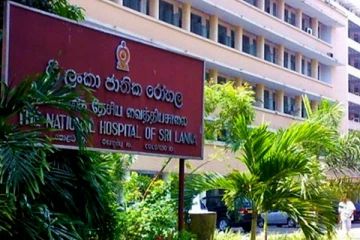 இரண்டு குழந்தைகளுக்கு விஷம் கொடுத்து தாய் எடுத்துள்ள விபரீத முடிவு