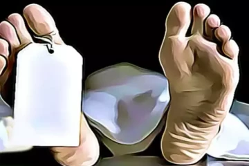 இடிந்து விழுந்த பால்கனி.. துணி காயப்போட சென்ற மூதாட்டி பலி