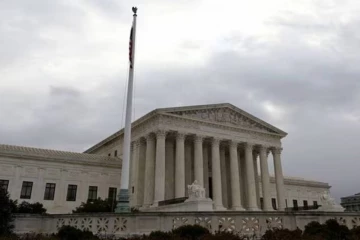 ட்ரம்பின் புலம்பெயர்தல் எதிர்ப்பு நடவடிக்கை: நீதிமன்றம் அதிரடி