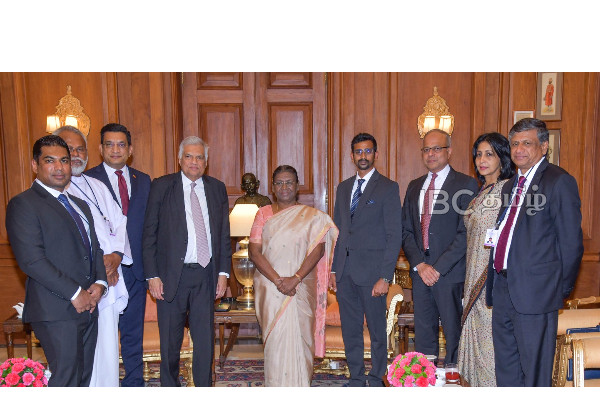 இந்திய குடியரசுத் தலைவரை சந்தித்தார் ரணில்(படங்கள்) | Ajit Doval Meet President Ranil In Delhi