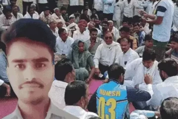 வகுப்பறையிலேயே 10ஆம் வகுப்பு மாணவன் தூக்கிட்டு தற்கொலை! போராட்டத்தில் ஈடுபட்ட மக்கள்