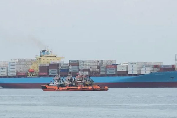 பனாமா கால்வாய் வழியாக செல்லும் கப்பலிகளின் எண்ணிக்கை குறைப்பு | Reduction Number Of Ships Panama Canal