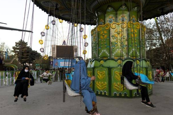 ஆப்கானிஸ்தானில் பெண்களுக்கு மேலுமொரு தடையை விதித்த தாலிபான் | Afghan Amusement Park Banned For Women Taliban