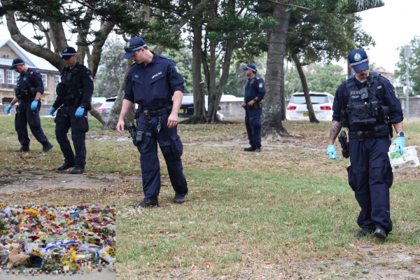 usman khawaja family attacked social media