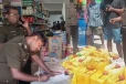 மட்டக்களப்பில் சுகாதார சீர்கேட்டுடன் இயங்கிய வர்த்தக நிலையம்!எடுக்கப்பட்ட நடவடிக்கை