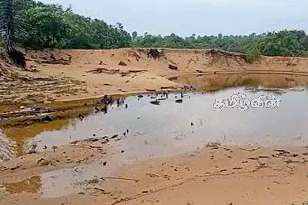 அனுமதி பத்திரத்துடன் அகழப்பட்ட மணலால் பாதிப்படைந்துள்ள பகுதி | Area Affected By Sand Dredging Carried A Permit