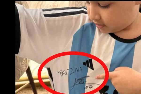 தோனி மகளுக்கு மெஸ்ஸி அளித்த பரிசு; இணையத்தில் வைரல்! | Messi S Gift To Dhoni S Daughter Viral
