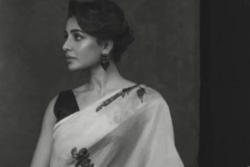 புடவையில் அழகில் மயக்கும் நடிகை சமந்தாவின் லேட்டஸ்ட் போட்டோ ஷுட்