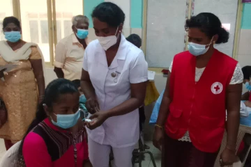 வவுனியாவில் விசேட தேவையுடைய சிறுவர்களுக்கு பைசர் தடுப்பூசி ஏற்றும் பணி
