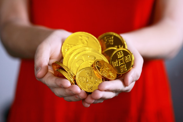 குபேரர் அருளால் இந்த 5 ராசியையும் பணம் தேடி ஓடி வரும்! வாழ்நாளில் பணக்கஷ்டமே வராதாம் - உங்க ராசி இருக்கா? | Luckiest Zodiac Signs In Finance Money