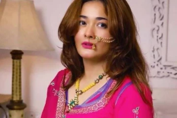 40 வயதில் இன்னும் திருமணமாகவில்லை! இணையத்தை தெறிக்கவிடும் அஜித்பட நடிகை கிரண்..