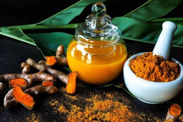 இந்த பிரச்சனை இருப்பவர்கள் மஞ்சள் தூளை பயன்படுத்த கூடாதாம்