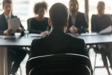 ஊழியர்களுக்கு கடுமையான எச்சரிக்கை ஒன்றை விடுத்துள்ள சீன நிறுவனம்!