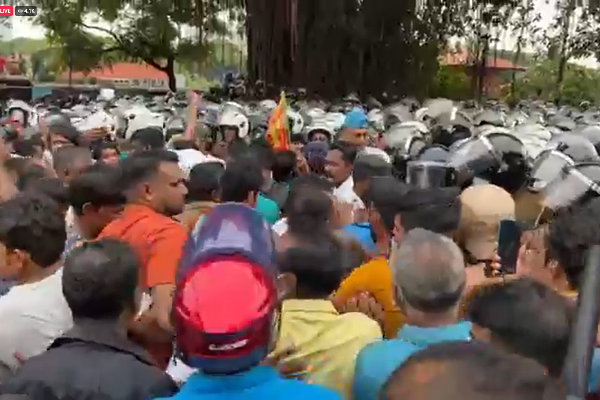 ராஜபக்சர்களுக்கு விழுந்த பலத்த அடி..! | Take Strict Legal Action Against Rajapaksa Family ராஜபக்சர்களுக்கு விழுந்த பலத்த அடி..! | Take Strict Legal Action Against Rajapaksa Family