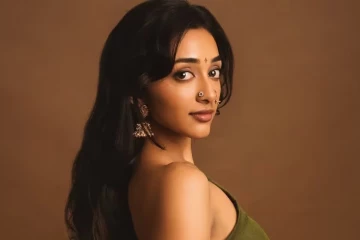 சினிமாவுக்கு கவர்ச்சியை பார்த்து வராதீங்க, ப்ரீத்தி முகுந்தன் அதிரடி