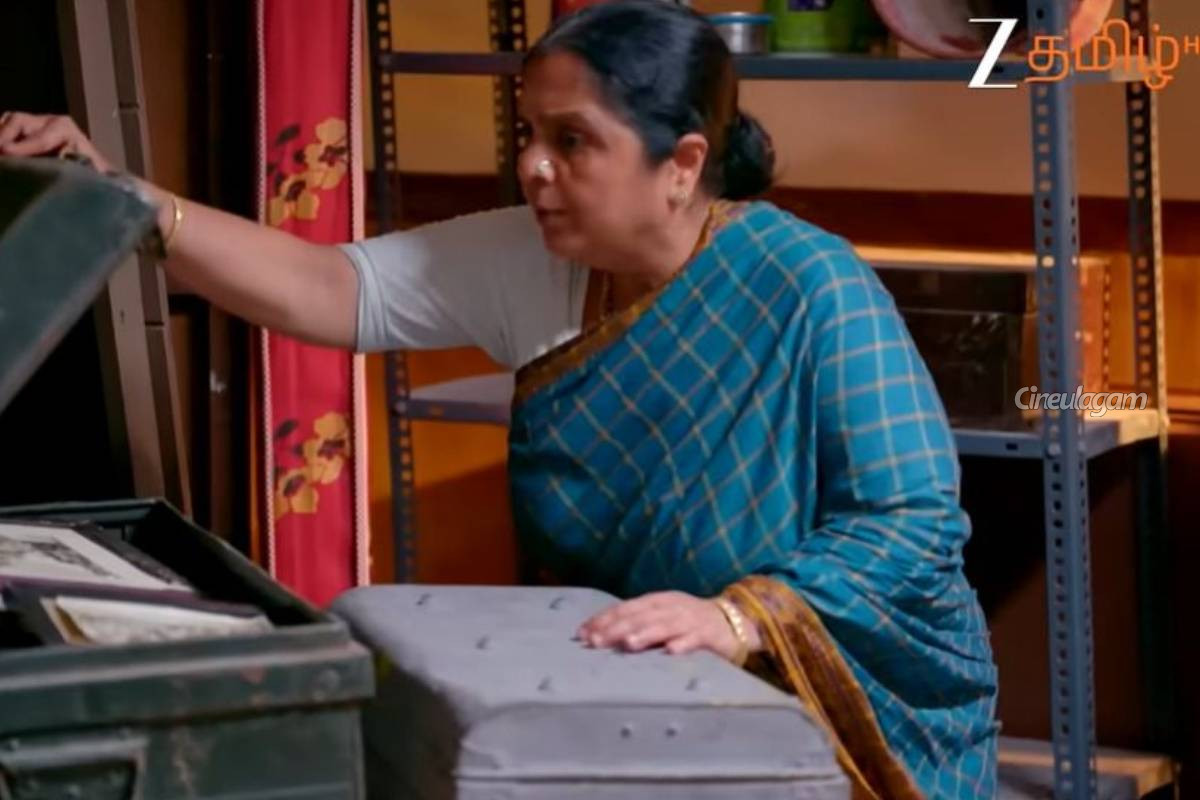 பாகுபாடு காட்டும் அப்பத்தா.. உண்மையை கண்டுபிடித்த மீனாட்சி! - வாகை சூடவா இன்றைய எபிசோட் அப்டேட் | Vaagai Sooda Vaa July 31 Episode Update பாகுபாடு காட்டும் அப்பத்தா.. உண்மையை கண்டுபிடித்த மீனாட்சி! - வாகை சூடவா இன்றைய எபிசோட் அப்டேட் | Vaagai Sooda Vaa July 31 Episode Update