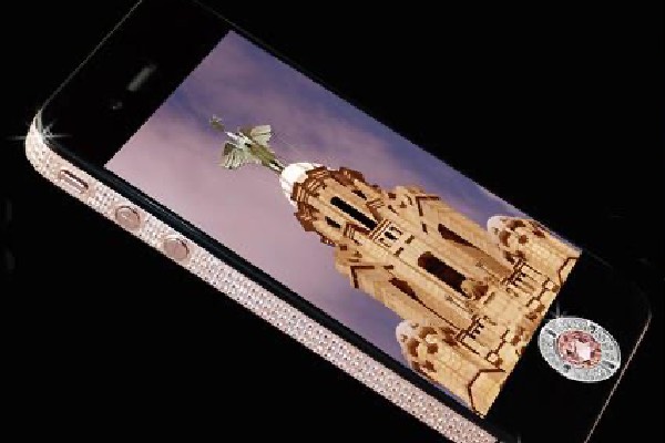 The Falcon Supernova iPhone 6 Pink Diamond, Stuart Hughes iPhone priceVertu Signature Cobra price, Gresso Luxor Las Vegas Jackpot, Diamond Crypto Smartphone price, Goldvish Le Million, most expensive phone price, luxury tech gadgets, phones for billionaires, most expensive phones in the world,luxury smartphones, most expensive phone, gold and diamond phones, collector phones, The World