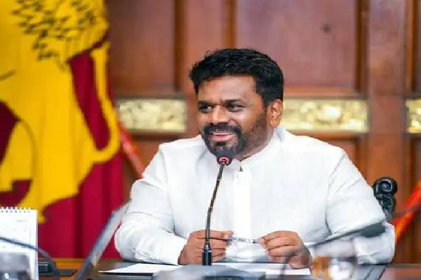 டித்வா அனர்த்தத்தின் பின்னர் ஜனாதிபதி வெளிநாட்டு ஊடகத்துக்கு வெளியிட்ட தகவல் | Anura Comments American Media After Titva Disaster