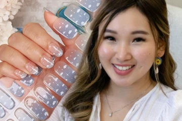 விரல் நகங்களை அழகாக்கும் Nail Sticker., கோடிகளில் சம்பாதிக்கும் இளம் பெண்!