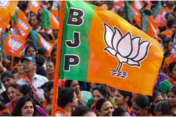 அதிரும் தேர்தல் களம் - 10 நிமிடத்தில் தூத்துக்குடி வேட்பாளரை மாற்றிய பாஜக