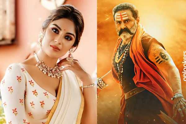 10 நடிகைகளுடன் ரொமான்ஸ் செய்த ஒரே சூப்பர் ஸ்டார்!! யார் தெரியுமா? | Superstar Hero Act With 10 South Indian Actresses 10 நடிகைகளுடன் ரொமான்ஸ் செய்த ஒரே சூப்பர் ஸ்டார்!! யார் தெரியுமா? | Superstar Hero Act With 10 South Indian Actresses