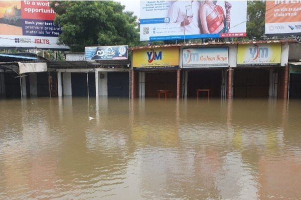 கோர தாண்டவம் ஆடிய "டித்வா" ; சோகத்தை ஏற்படுத்தும் யாழ்ப்பாணத்தின் நிலை | Flood Situation In Jaffna That Causes Sadnes கோர தாண்டவம் ஆடிய "டித்வா" ; சோகத்தை ஏற்படுத்தும் யாழ்ப்பாணத்தின் நிலை | Flood Situation In Jaffna That Causes Sadnes