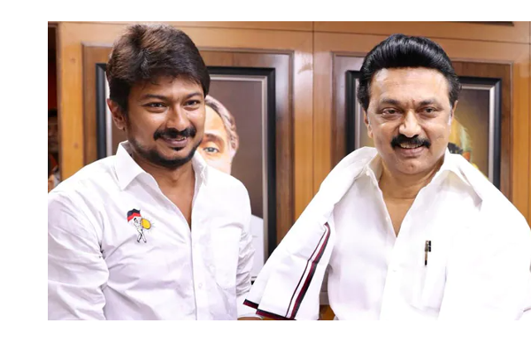 தொடர்ந்து தமிழ் திரைப்படங்களை வெளியிடும் ரெட் ஜெயிண்ட், உதயநிதி ஸ்டாலினுக்கு விடுக்கப்பட்ட எச்சரிக்கை | Uthayanithi Stalin Warned For This