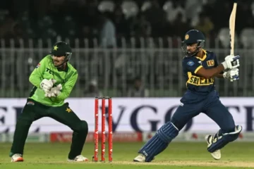 පවන්ගේ සහ ජනිත්ගේ සටනත් අපතේ යයි - ශ්‍රී ලංකාවේ බලාපොරොත්තු බිඳ වැටෙයි [HIGHLIGHT VIDEO]