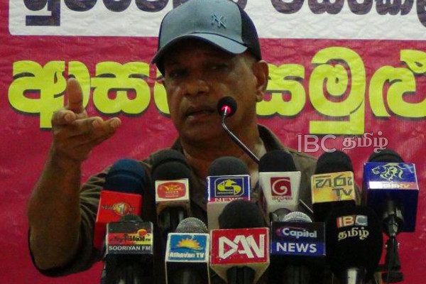 ரணிலின் எண்ணம் ஒருபோதும் கைகூடாது - அடித்துக் கூறும் லால்காந்த | Sri Lankan Political Crisis Ranil Plan Lal Handha