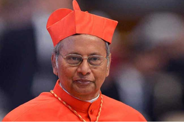 முதலில் நாடு என்ற எண்ணத்துடன் செயற்பட வேண்டும் -கார்டினல் மெல்கம் ரஞ்சித் | Country First Says Cardinal