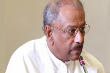 கல்வி அமைச்சுக்குள் வெடித்தது சர்ச்சை - உயர் அதிகாரிக்கு எதிராக அமைச்சர் போர்க்கொடி?