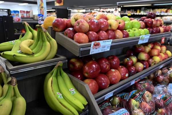 கனடாவில் உணவு விலைகள் தொடர்பில் வெளியான அறிவிப்பு | Why It Could Take Weeks For Grocery Prices