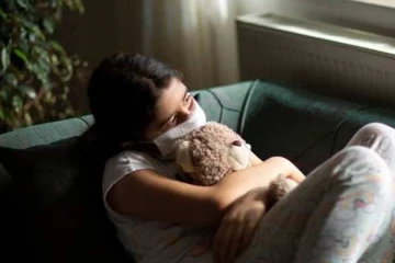 நாட்டில் கொரோனாவால் பாதிக்கப்பட்ட சிறுவர்களுக்கு வீட்டு சிகிச்சை