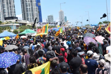 අරගලයට වියදම් කළ මහ මොලකරුගෙන් ආන්දෝලනාත්මක හෙළිඳරව්වක්.(VIDEO)