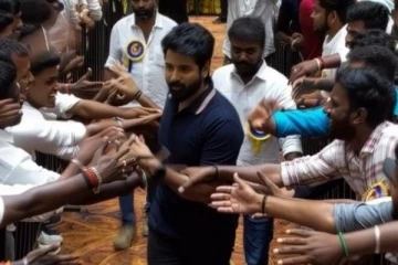 அடுத்த தளபதி ஆக முயற்சிக்கும் சிவகார்த்திகேயன்? ரசிகர் மீட் பற்றி நெட்டிசன்களின் கமெண்ட்