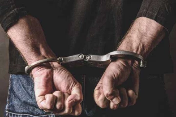 යාපනයේදී නීති විරෝධී රාත්‍රී කිමිදුම් කටයුතුවල නිරත වූ හය දෙනෙකු අත්අඩංගුවට