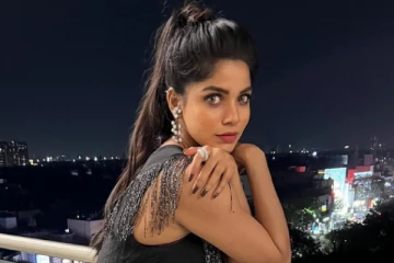 பேச்சிலர் பட நடிகை திவ்யபாரதி முதுகில் குத்தியுள்ள டாட்டூ.. நீச்சல் உடையில் வெளிவந்த வீடியோ படுவைரல்