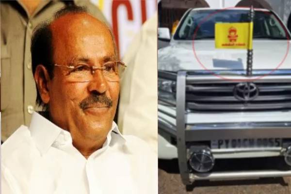 காரில் இருந்து பாமக கொடியை அகற்றிய ராமதாஸ் - என்ன காரணம்? | Ramadoss Removes Pmk Flag From Car Viral