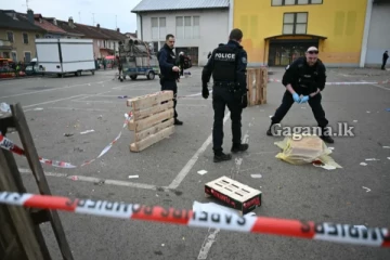 බිහිසුනු පිහි ඇණුමකින් ප්‍රදේශයක් කැළ‌ඹෙයි! ත්‍රස්තවාදී ක්‍රියාවක්??