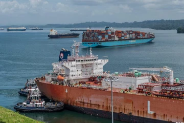පැනමා ඇළේ නෞකා තදබදය ඉහළට - පෝලිම මඟහැරීමට ඩොලර් මිලියන 4ක් ගෙවයි