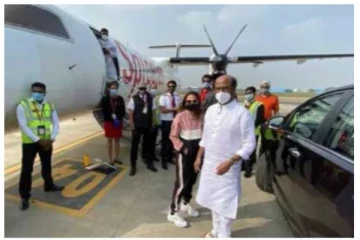 நடிகர் ரஜினிகாந்த் சிகிச்சைக்காக நாளை இரவு அமெரிக்கா செல்கிறார்!