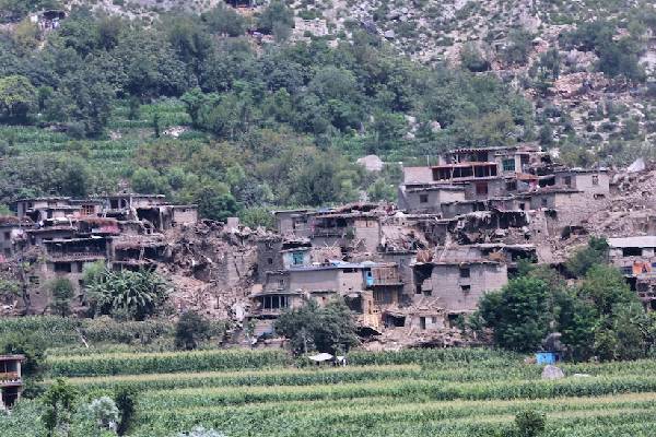 ஆப்கானிஸ்தானை மொத்தமாக உலுக்கிய சக்திவாய்ந்த நிலநடுக்கம்... 150 பேர் படுகாயம் | Afghanistan Powerful Quake