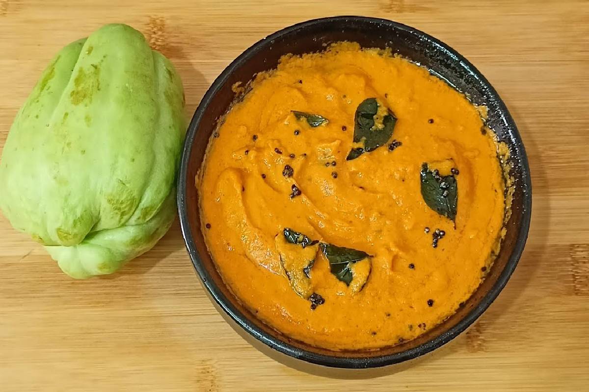 தொப்பையை கரைக்கும் சௌசௌ காய் குழம்பு... இவ்வளவு நன்மைகள் இருக்கா? | Chow Chow Poricha Kulambu Recipe Health Benefits தொப்பையை கரைக்கும் சௌசௌ காய் குழம்பு... இவ்வளவு நன்மைகள் இருக்கா? | Chow Chow Poricha Kulambu Recipe Health Benefits