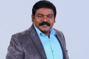 நடிகர் இமான் அண்ணாச்சியின் மனைவி மற்றும் மகளை பார்த்துள்ளீர்களா?- அழகிய குடும்பம்