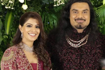 முதல் மனைவியை டார்ச்சர் செய்த நிக்கோலாய்? வரலட்சுமிக்கு பிரபலம் எச்சரிக்கை!