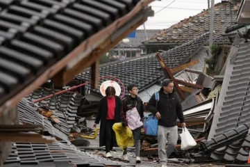 5 நாட்களுக்கு பின் உயிருடன் மீட்கப்பட்ட 90 வயது பெண் : பலியானோர் எண்ணிக்கை அதிகரிப்பு