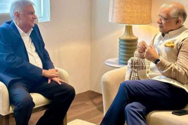 அரசியல் வட்டாரங்களில் பரபரப்பு! ரணில் - இந்தியத் தூதுவர் கொழும்பில் திடீர் சந்திப்பு | Ranil Indian Ambassador Meet In Colombo