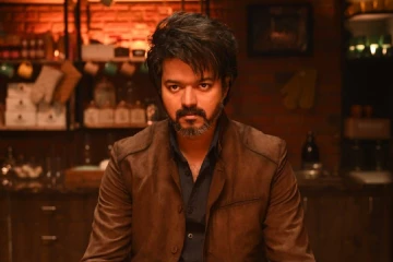 அரசியல் சூழ்ச்சிகள் ; விஜய்யின் உயிருக்கு ஆபத்து; டி.ஜி.பி-யிடம் முறைப்பாடு