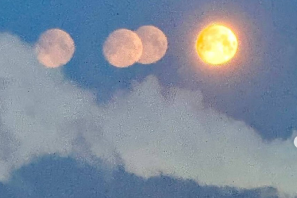 මෙන්න වැඩක් - රෑ අහසේ චන්ද්‍රයන් 4ක් එකවර - මොකක්ද ඇත්ත | Saint Petersburg S Four Moons Illusion