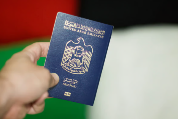 உலகின் சக்தி வாய்ந்த பாஸ்போர்ட்; 7 ஆண்டுகளாக முதலிடம் வகிக்கும் UAE - இந்தியாவின் நிலை? | 2025 World Strongest Passport Uae Tops India Rank உலகின் சக்தி வாய்ந்த பாஸ்போர்ட்; 7 ஆண்டுகளாக முதலிடம் வகிக்கும் UAE - இந்தியாவின் நிலை? | 2025 World Strongest Passport Uae Tops India Rank